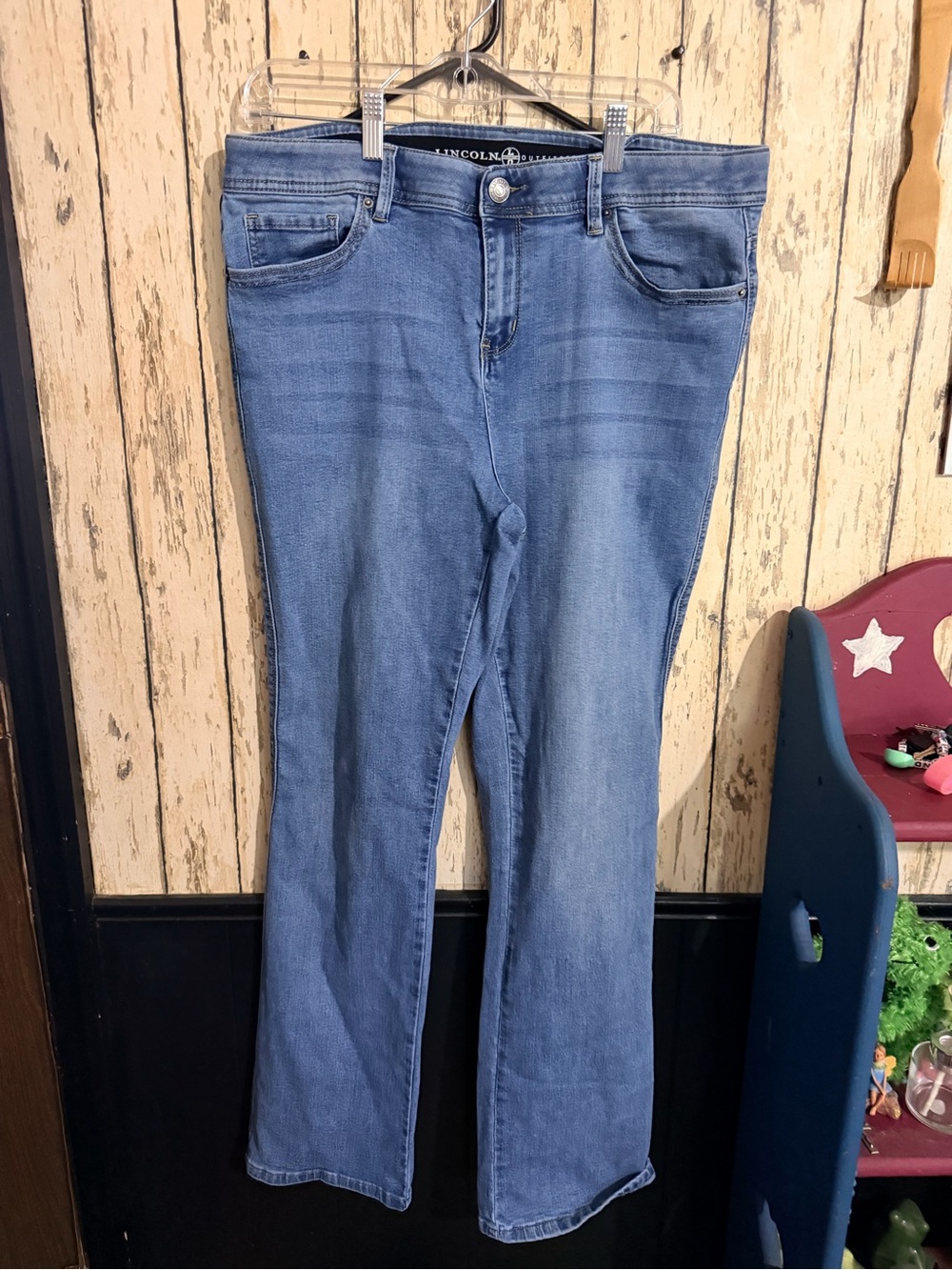 Lincoln Outfitters Women’s Size 16 Bootcut Jeans Medium Wash